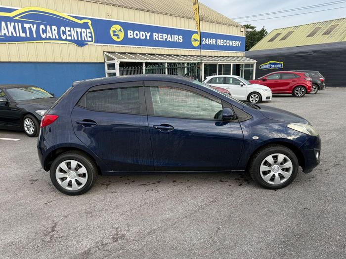Mazda Demio 2013