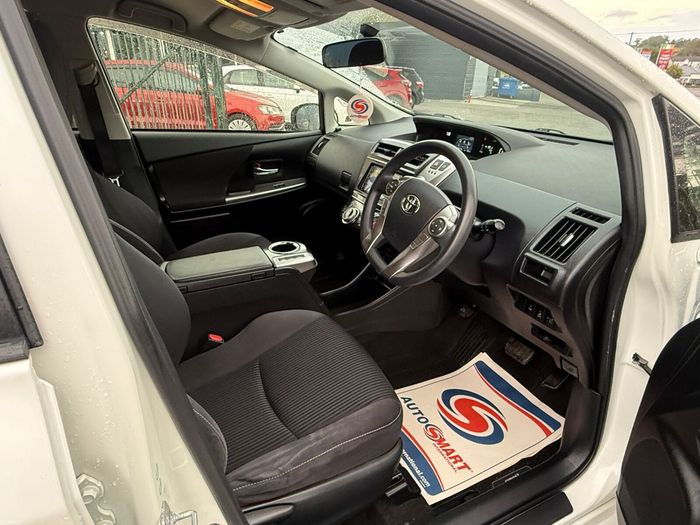 Toyota Prius 2015