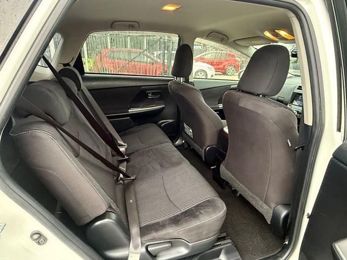 Toyota Prius 2015