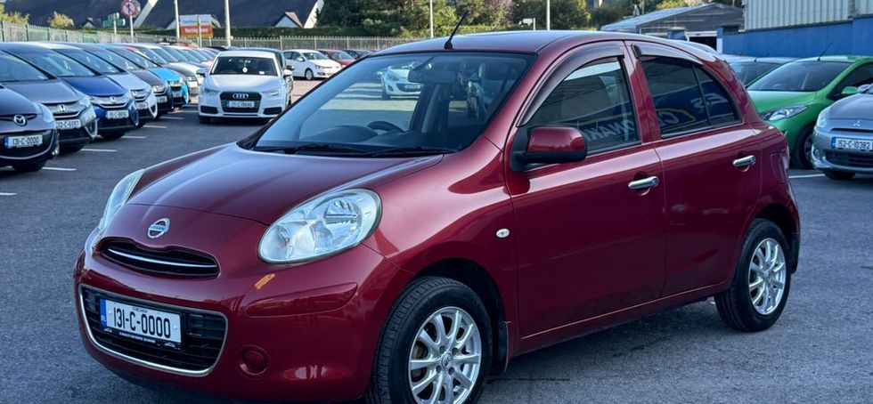 Nissan March 2013