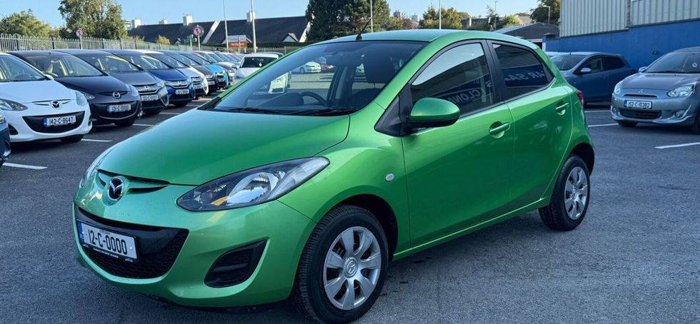 Mazda Demio 2012