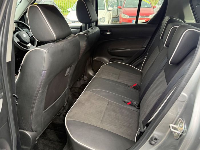 Suzuki Swift 2015