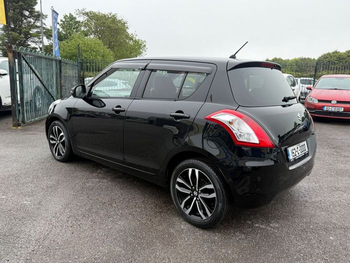 Suzuki Swift 2015