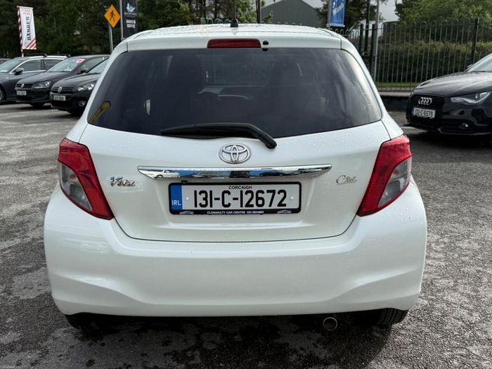 Toyota Vitz 2013