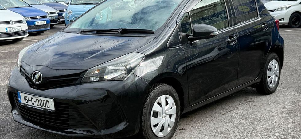 Toyota Vitz 2016