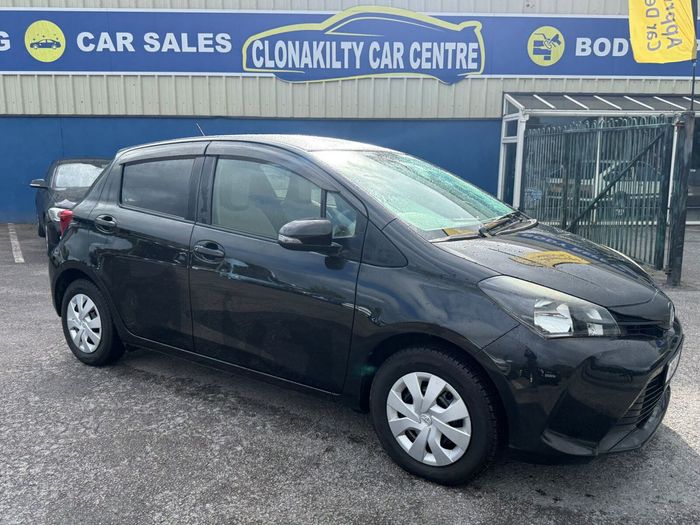 Toyota Vitz 2016
