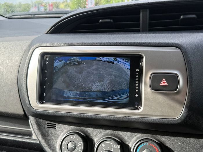 Toyota Vitz 2016
