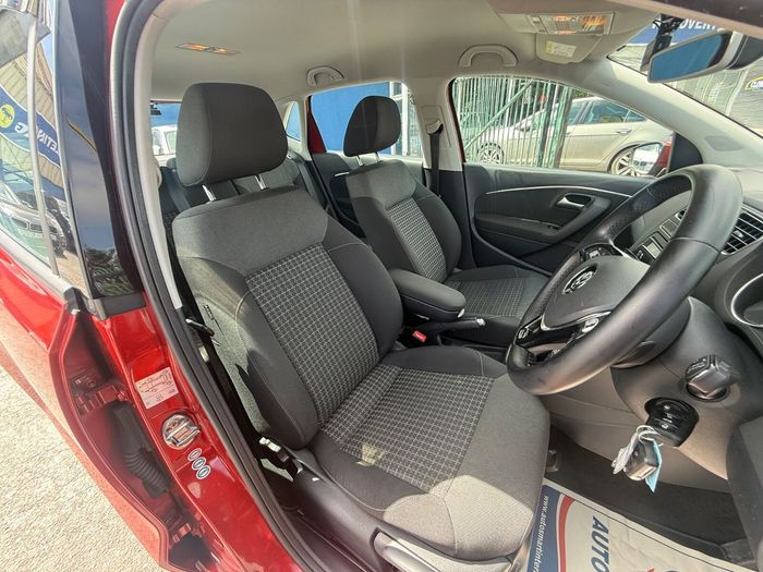 Volkswagen Polo 2014