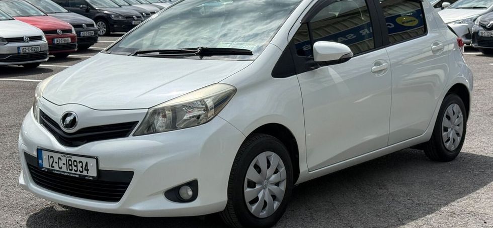 Toyota Vitz 2012
