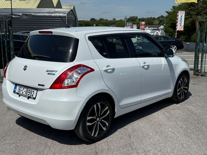 Suzuki Swift 2015