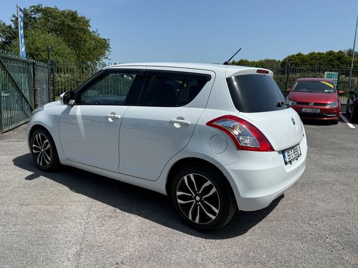 Suzuki Swift 2015