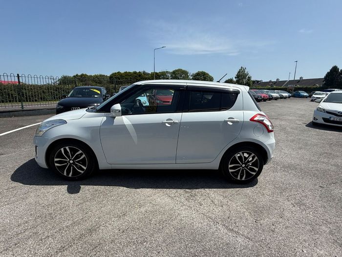 Suzuki Swift 2015