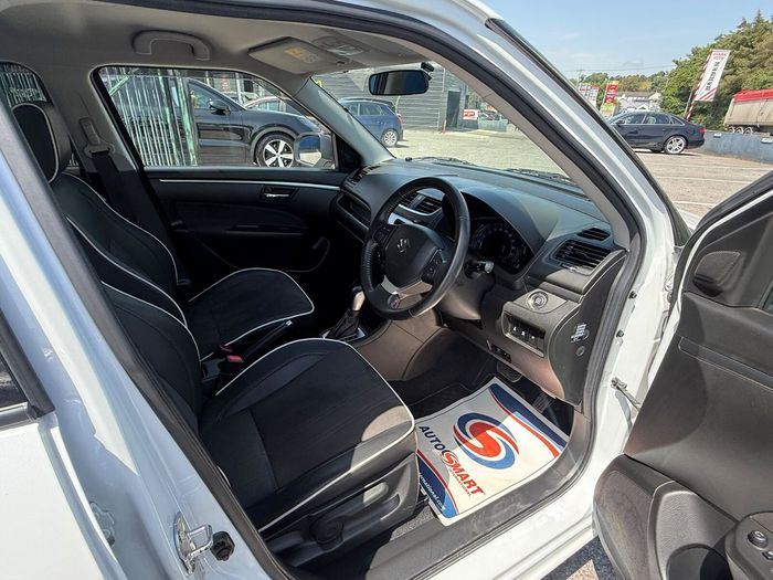 Suzuki Swift 2015