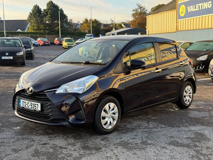 Toyota Vitz 2017