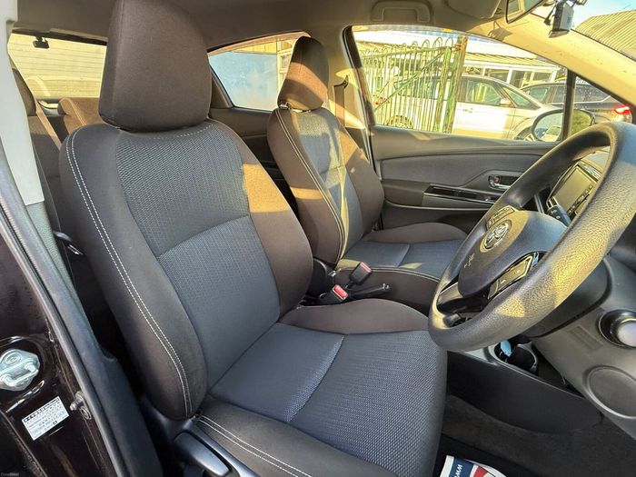 Toyota Vitz 2017
