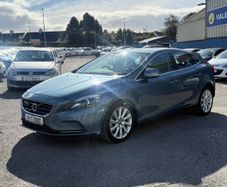 Volvo V40 2014