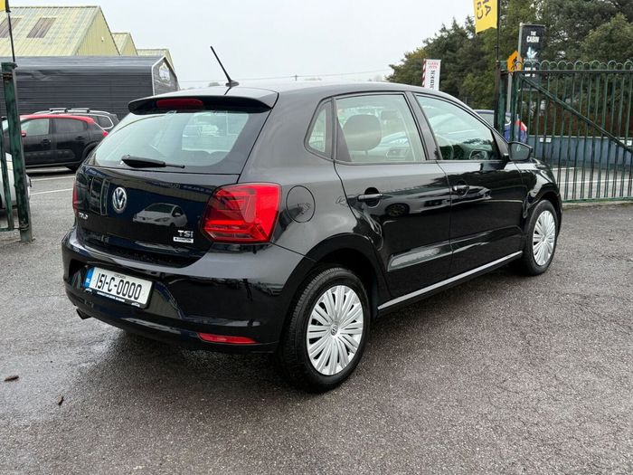 Volkswagen Polo 2015
