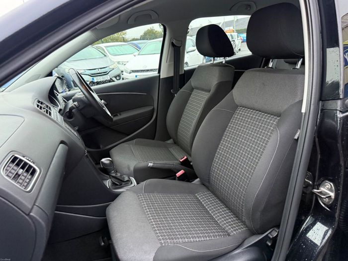 Volkswagen Polo 2015