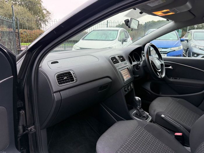 Volkswagen Polo 2015