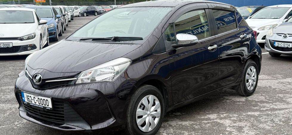 Toyota Vitz 2016