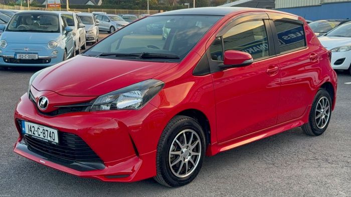 Toyota Vitz 2014