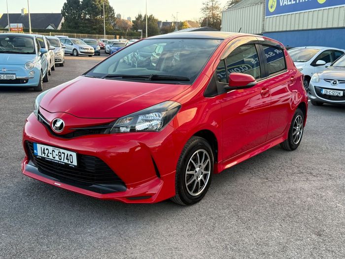 Toyota Vitz 2014