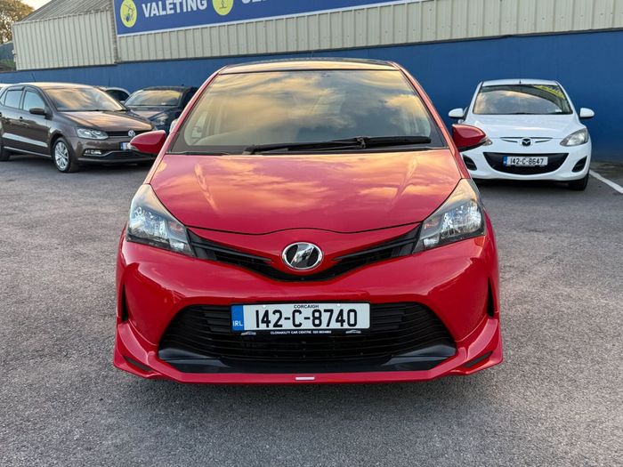 Toyota Vitz 2014