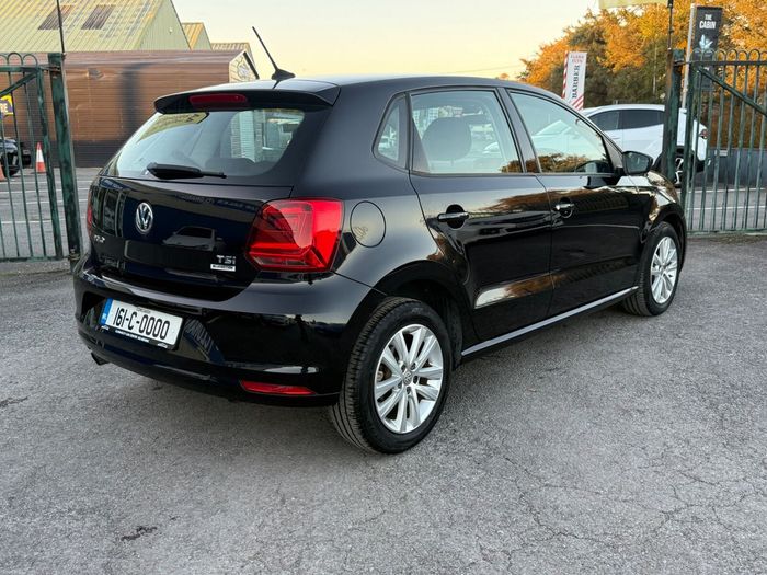 Volkswagen Polo 2016