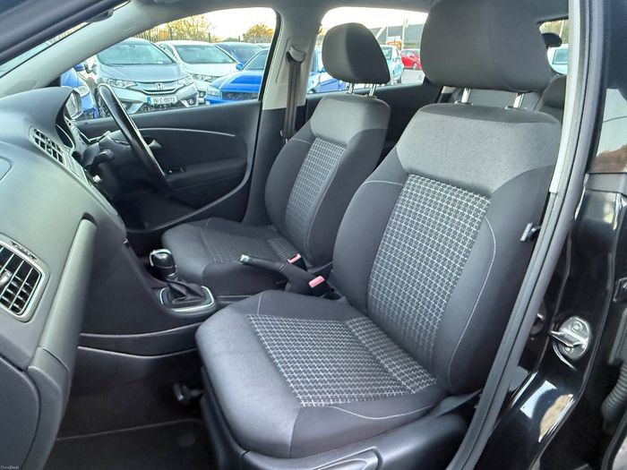 Volkswagen Polo 2016