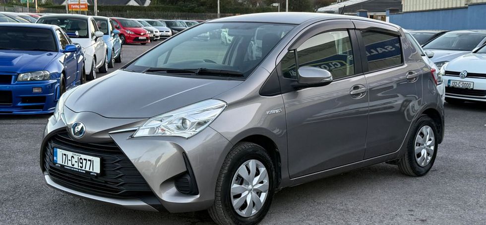 Toyota Vitz 2017