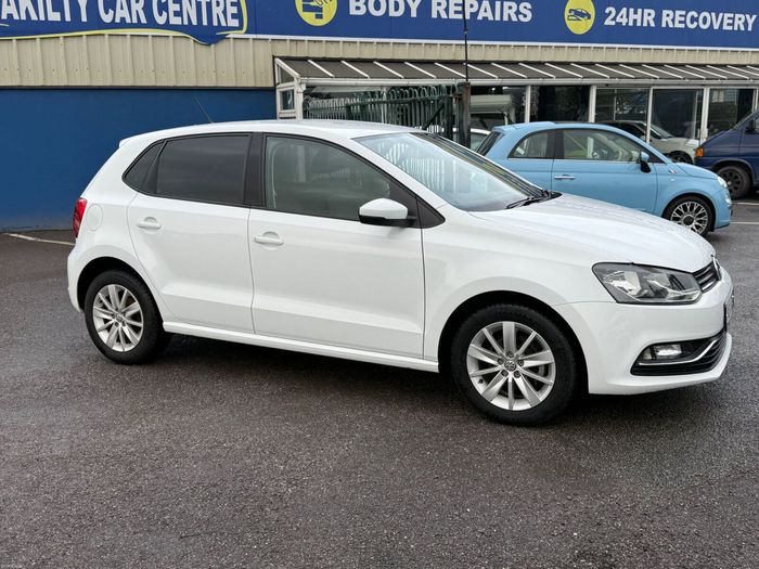 Volkswagen Polo 2014