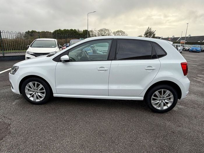 Volkswagen Polo 2014