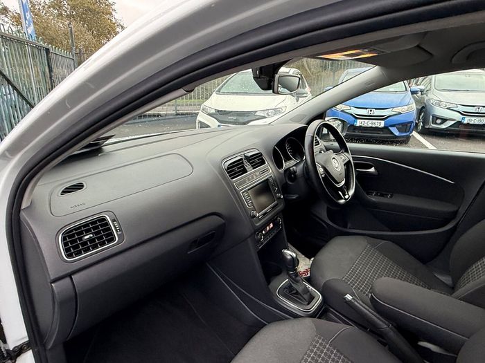 Volkswagen Polo 2014