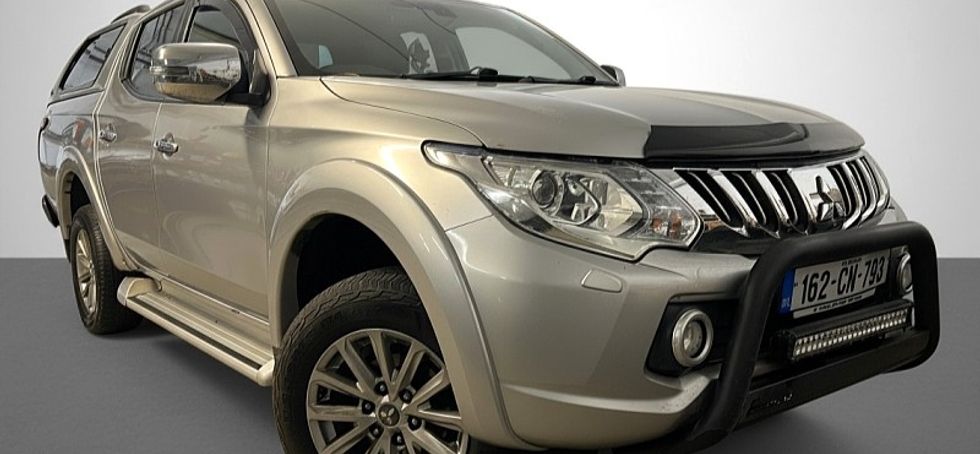 Mitsubishi L 200 2016