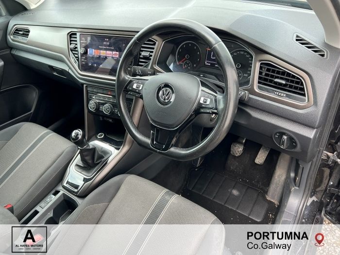 Volkswagen T-Roc 2019