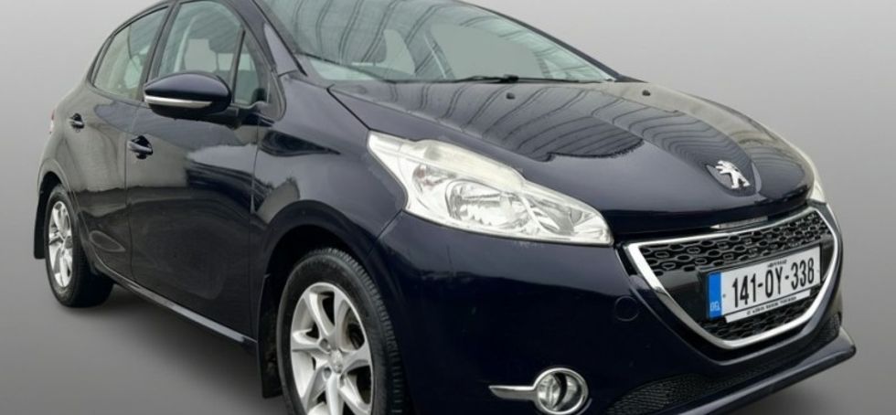 Peugeot 208 2014