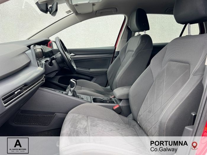Volkswagen Golf 2021