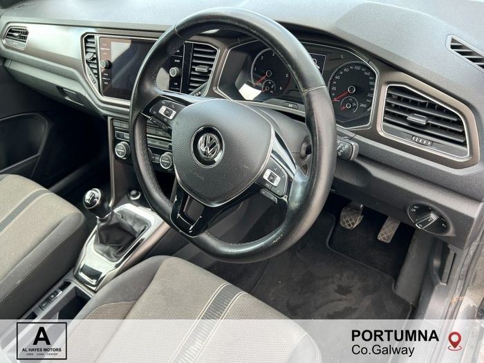 Volkswagen T-Roc 2019