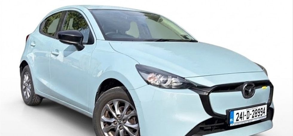 Mazda 2 2024