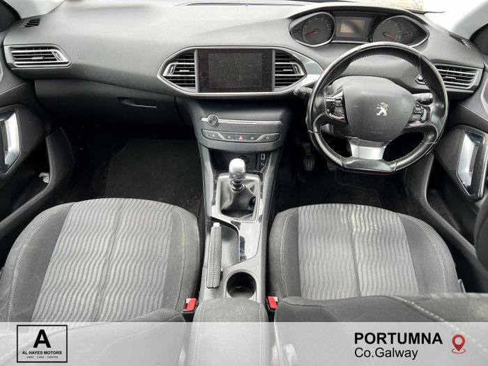 Peugeot 308 2016