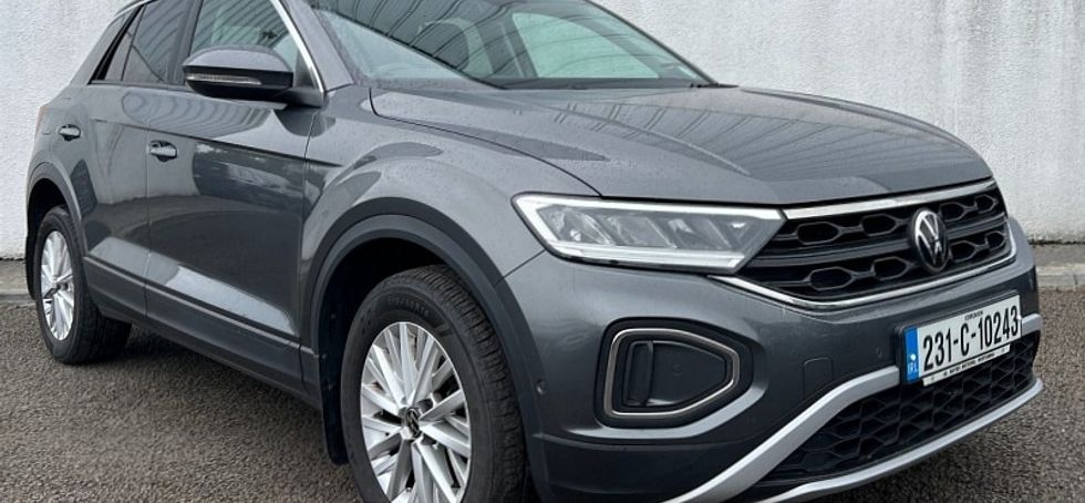 Volkswagen T-Roc 2023