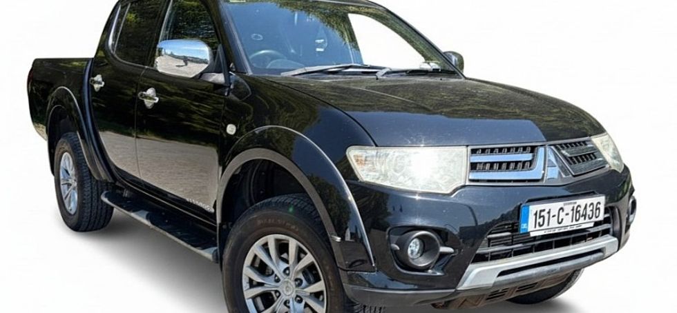 Mitsubishi L 200 2015