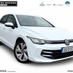 Volkswagen Golf 2025