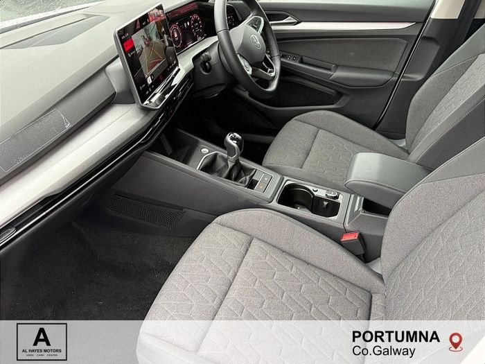 Volkswagen Golf 2025
