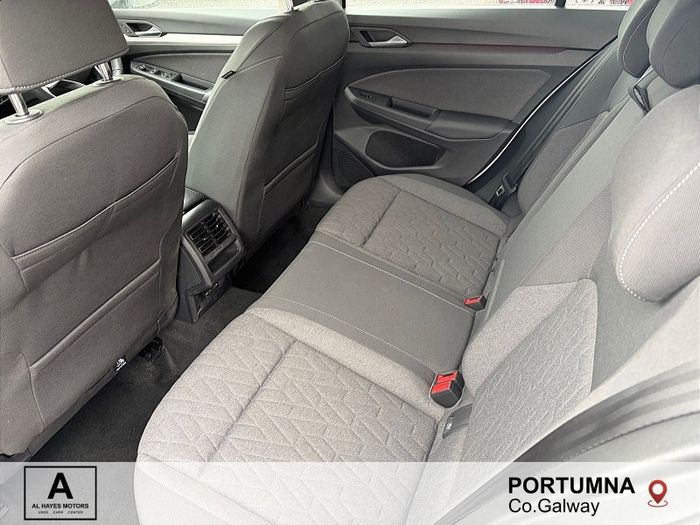 Volkswagen Golf 2025