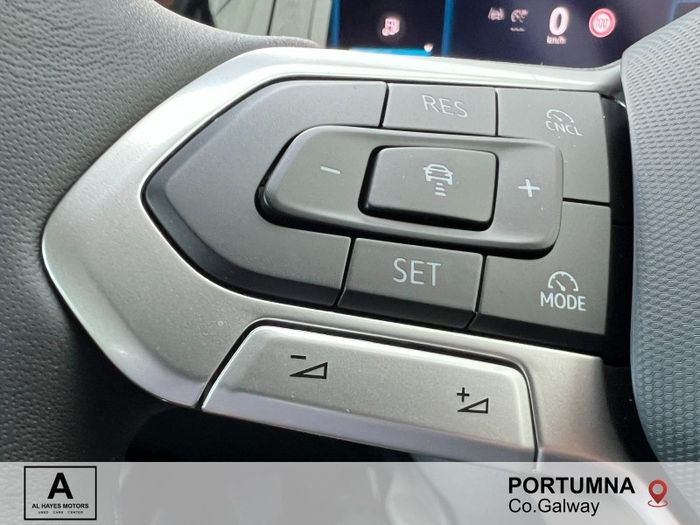 Volkswagen Golf 2025