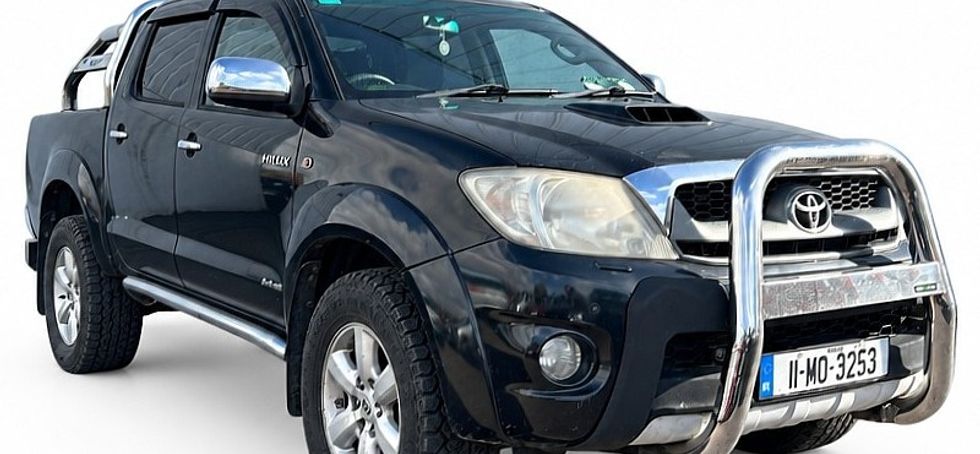 Toyota HiLux 2011