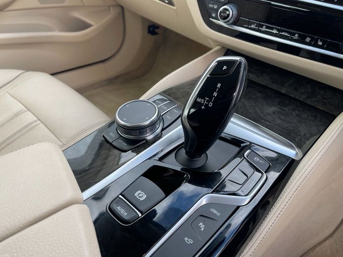 BMW 5 Series 2018