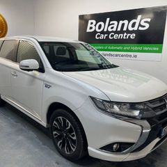 Mitsubishi Outlander 2016