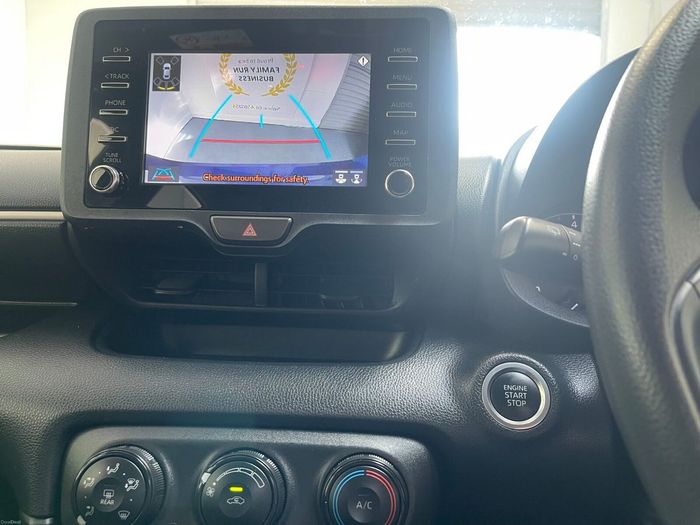 Toyota Yaris 2021